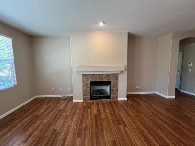 Photo - 7827 Morgan Pointe Cir