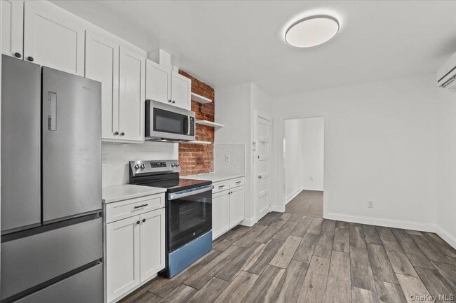 7 Dunwoodie St Unit 1S