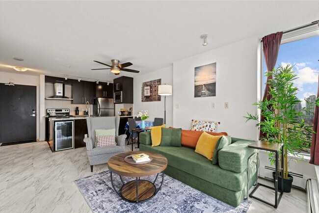 689 Expo Blvd Unit SI ID1570104P