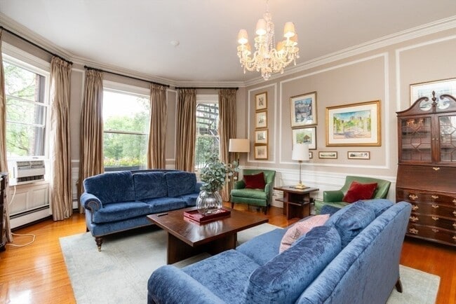 *Pictures are representative samples of the advertised unit. In some cases, the actual units you tou - 154 Beacon St Unit A2