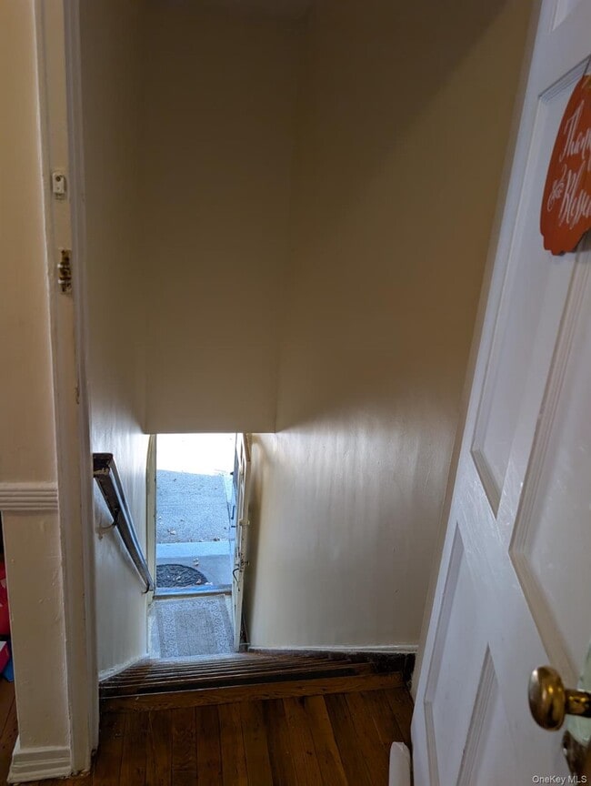 Photo - 75-40 197th St Apartamento