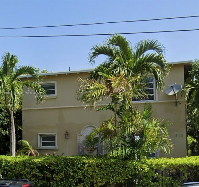 Photo - 815 W 40th St Apartment Unit 4