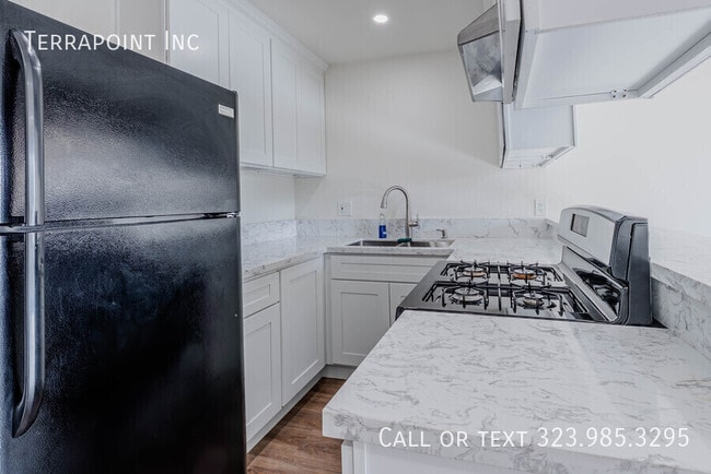 Photo - 456 S Breed St Unidad 205