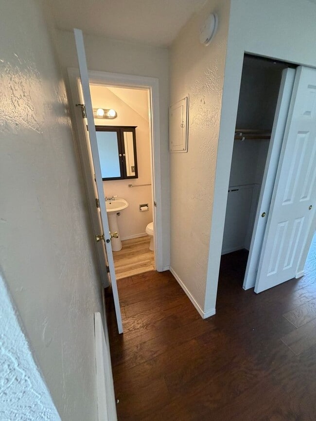 Photo - 1903 W 17th Ave Unit Apartment A