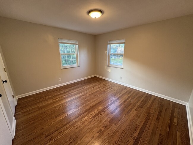 Photo - 54 Woodlawn Ave