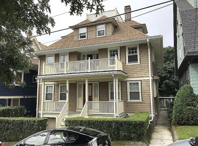 Building Photo - 78 Temple Ave Unit 1 Rental