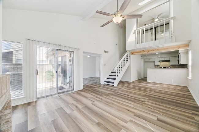 Photo - 13020 Leader St Unit 927