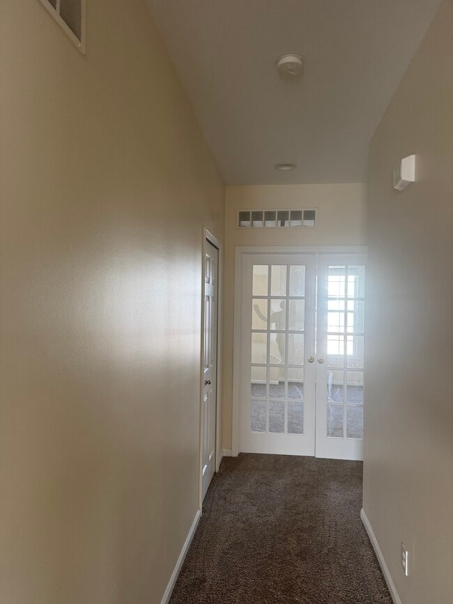 Photo - 1220 Alameda Blvd