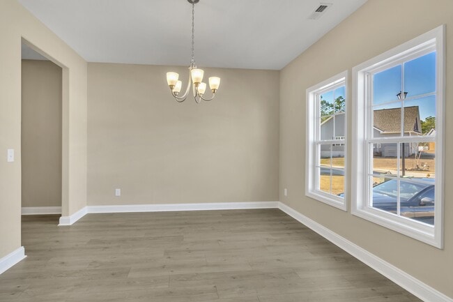 Photo - 909 Marshview Ct