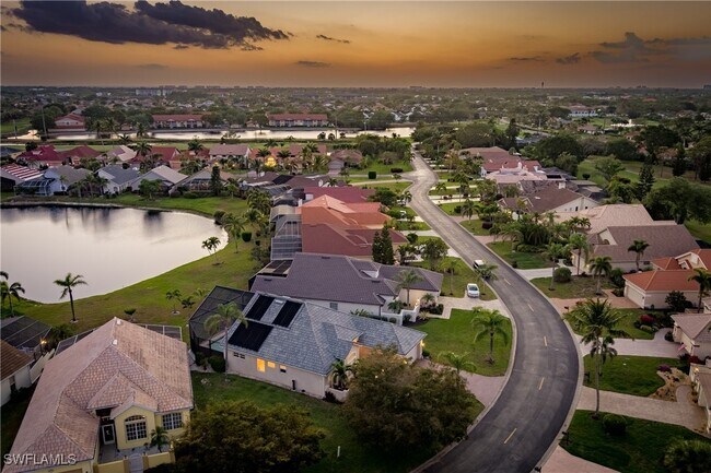 Building Photo - 28460 Highgate Dr Rental