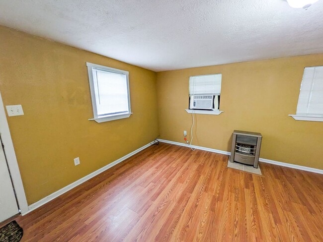 Photo - 2619 Second Ave, Groves, TX 77619