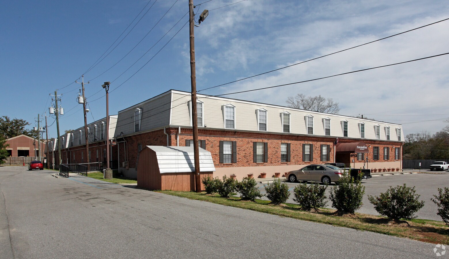 Fontainebleau Apartaments - Fontainebleau Apartments