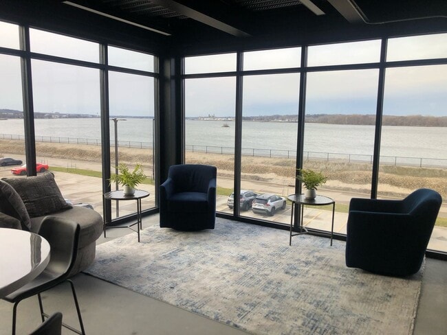 Photo - Bend Apartments