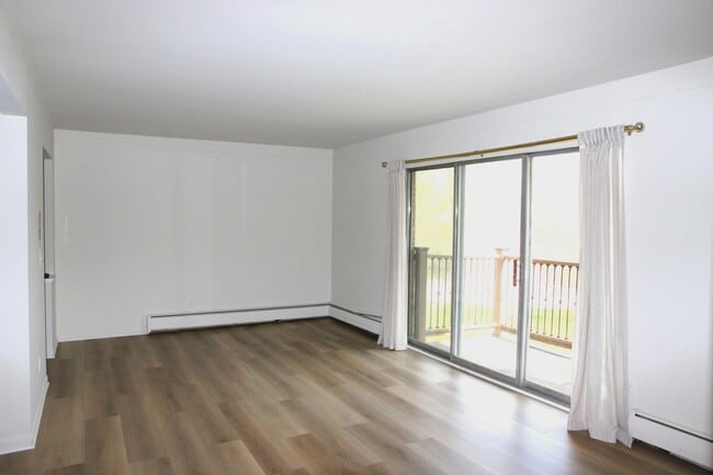 Photo - 1257 Island Dr Unit #203