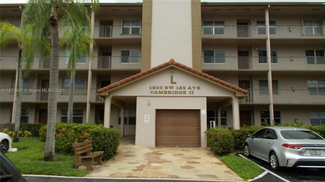 Building Photo - 1200 SW 125th Ave Unit 202L Rental