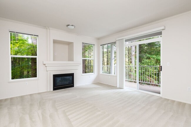 Photo - Beautifully Updated 2 Bedroom 2 Bath Sammamish Condo in Sundance at Klahanie!