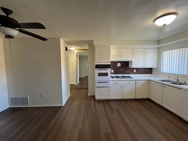 2717 Santiago Rd Unit A