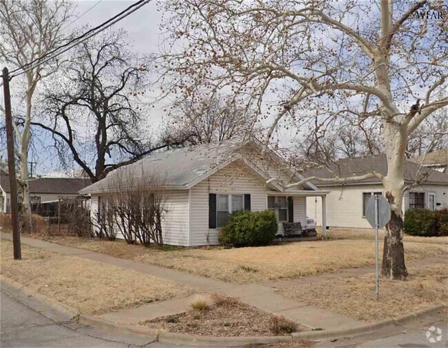 Building Photo - 1714 Fillmore St Rental