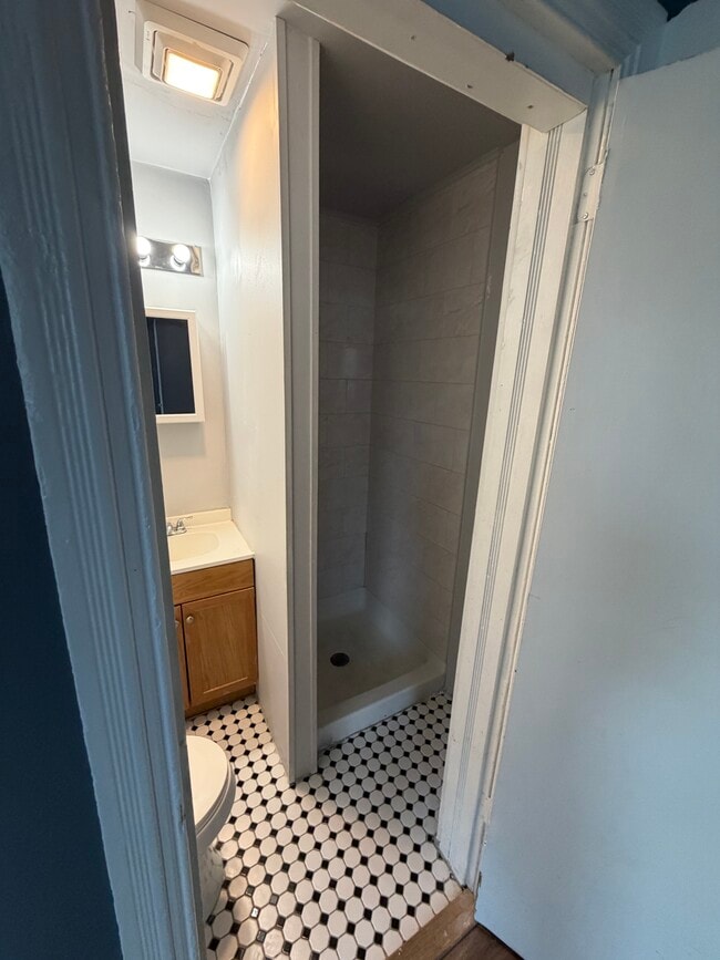 Photo - Woodward Apts Unit 415-2