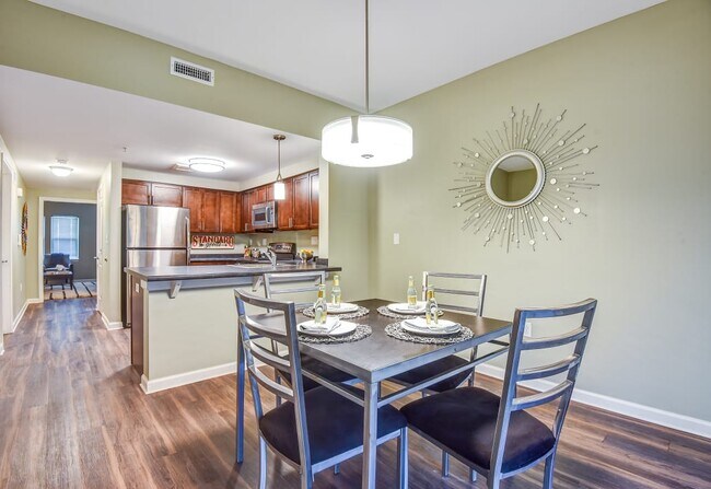 Photo - Willow Creek Apartments