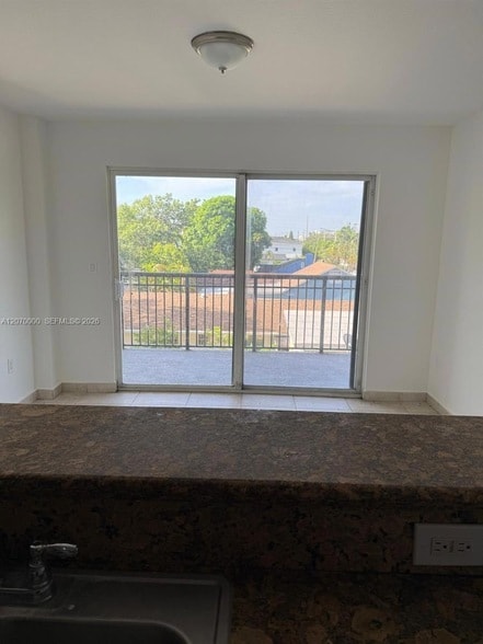 Photo - 2647 NW 25th Ave Unit 210