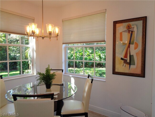 Building Photo - 515 Laguna Royale Blvd Unit 102
