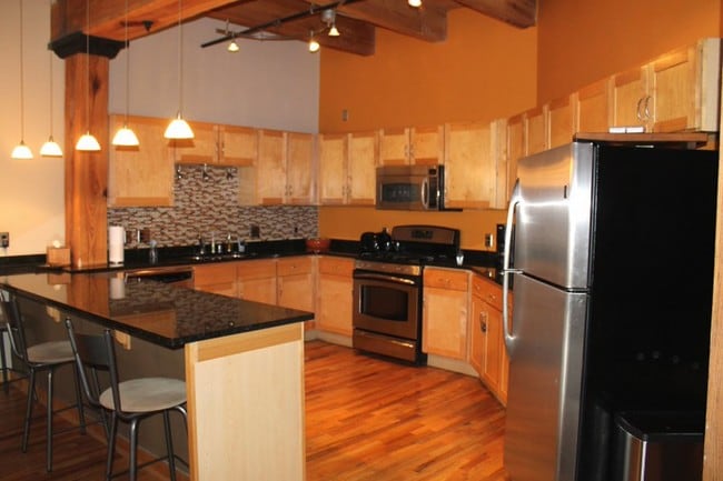 Photo - 413 N 2nd St Unidad 590