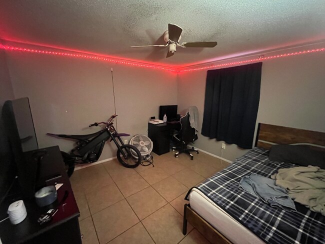 Photo - 2027 Florinda St Unit 1