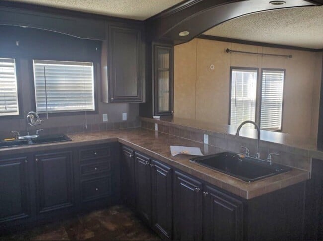 Photo - 1100 Sugar Creek Rd