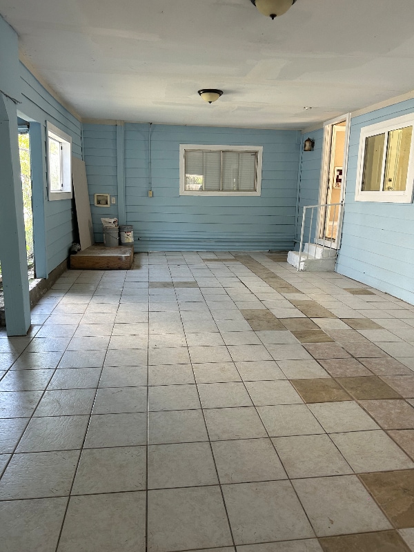 Photo - 904 E Hedrick St