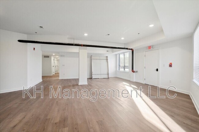 Photo - 1951 Point Breeze Ave