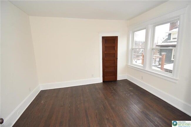 Photo - 312 March St Unit 4