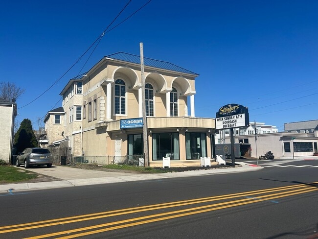 Photo - 94 Rockwell Ave