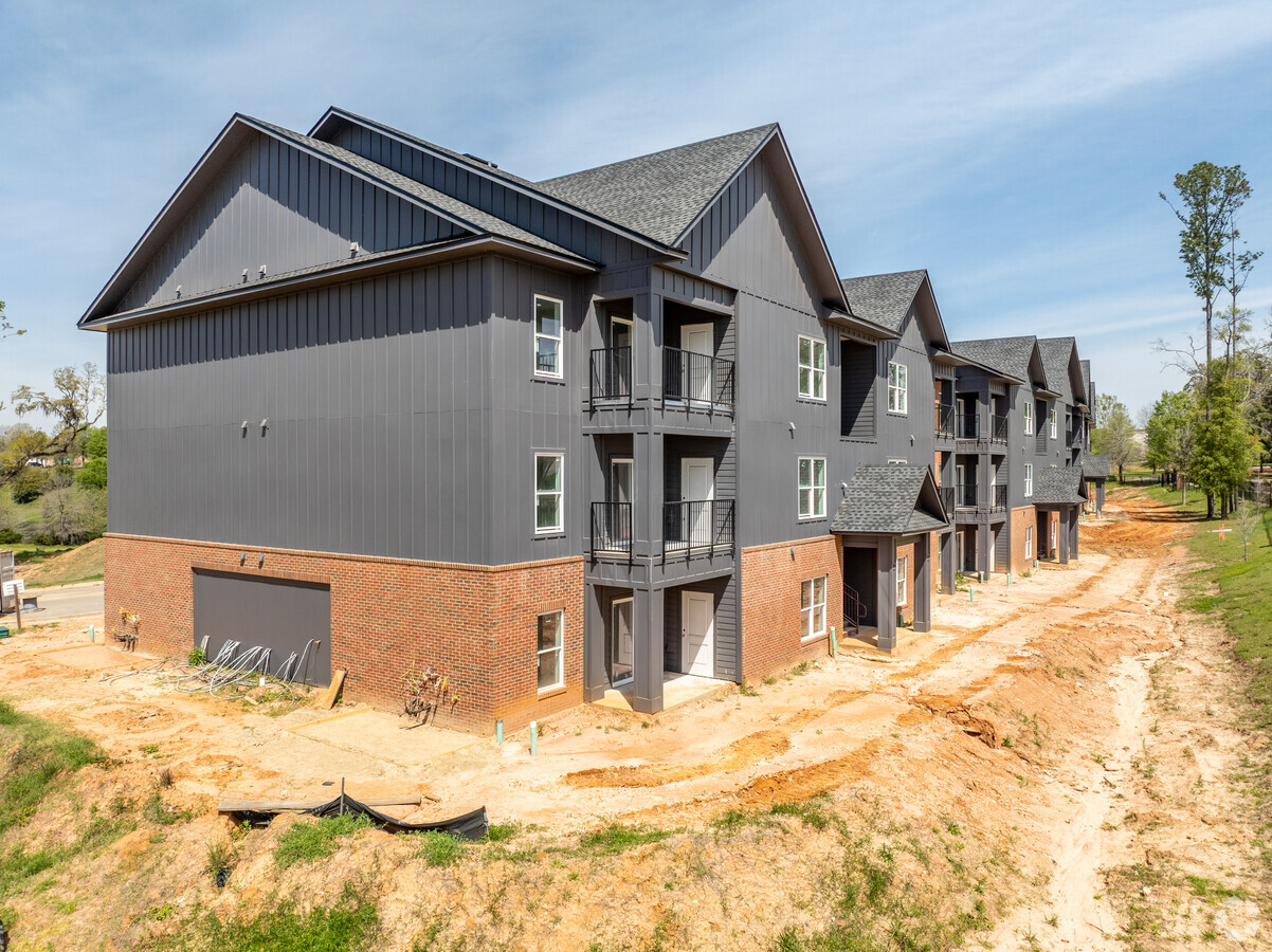 350 Fallschase Pky - Primary View - Fallschase Apartments