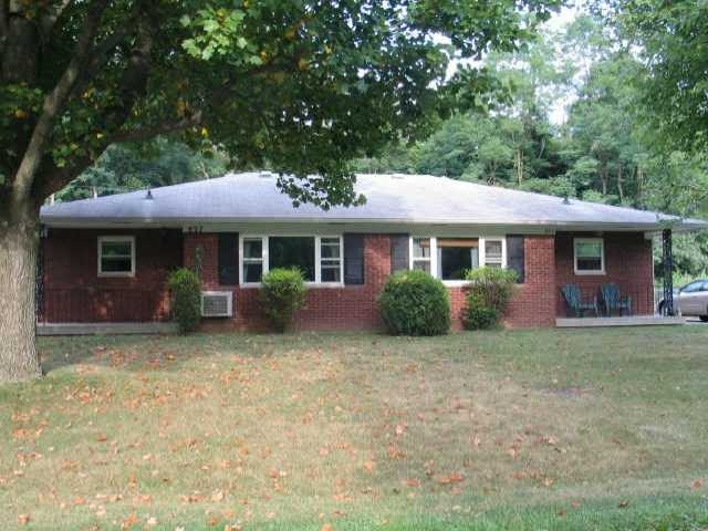 Photo - 827 Riverside Dr