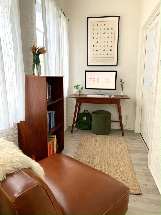 office/studio - 6360 Orange St Unit 1