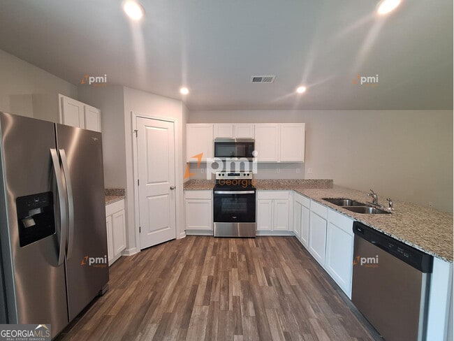 Building Photo - 329 Duck Walk Wy Rental