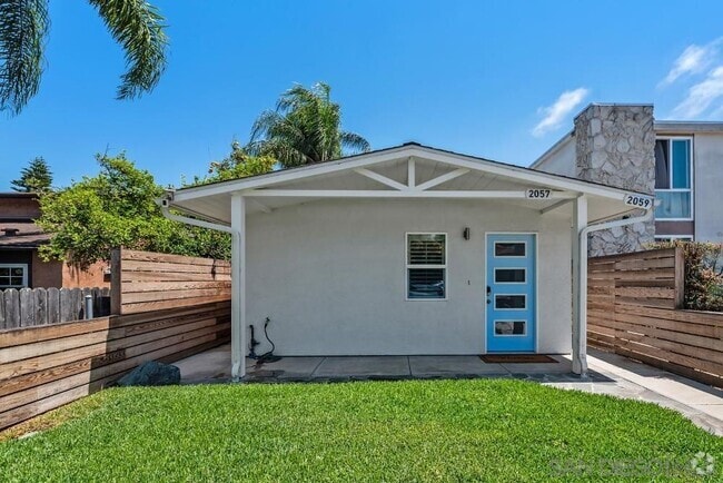 Building Photo - 2057-59 Felspar St Rental