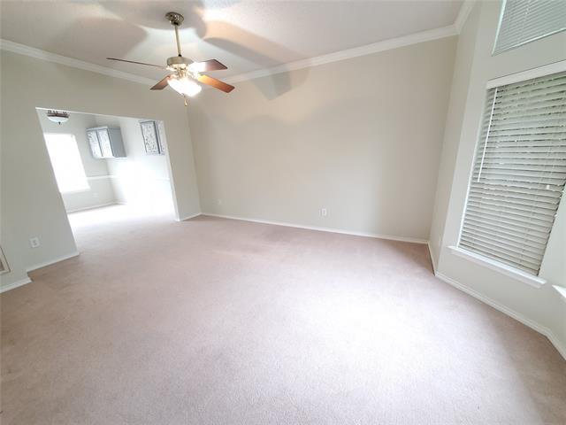 Photo - 1040 Woodbriar Dr