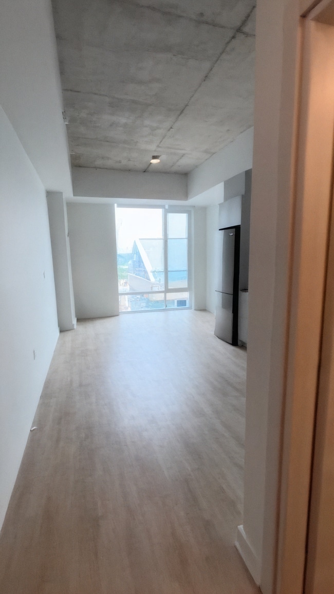 Photo - 199 Rideau St Unit 2401