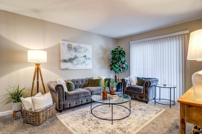 Regency Park Apartments