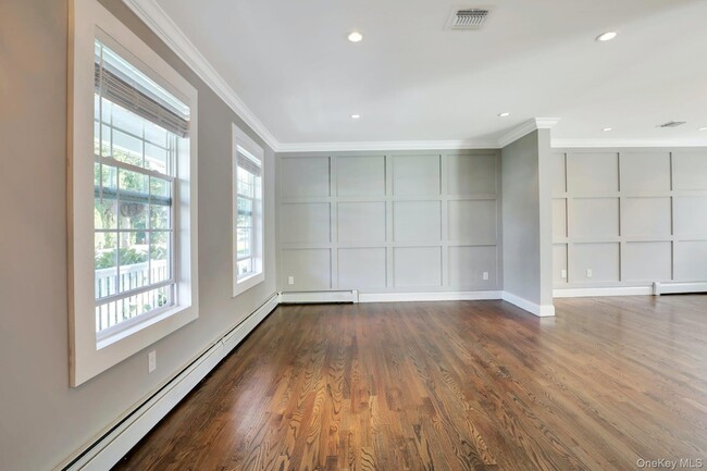 32 Delamere St
