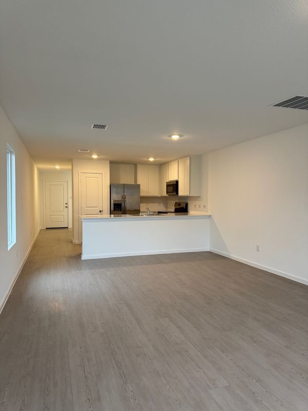 Photo - 414 Bower Dr