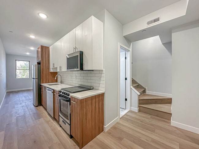 Building Photo - 4217 Mantua Ave Unit 2