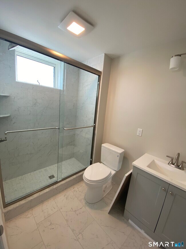 Photo - 63 Warren St