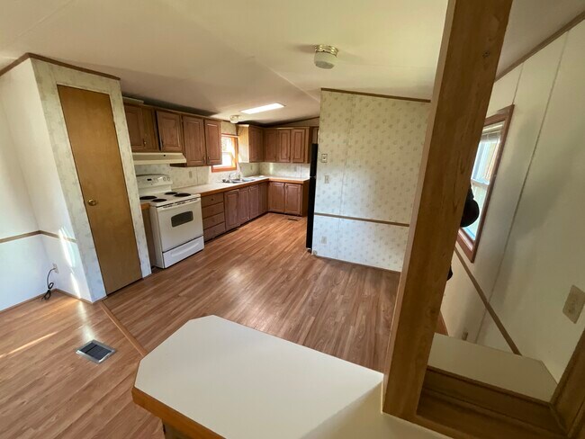 Photo - 45 Chadwick Way