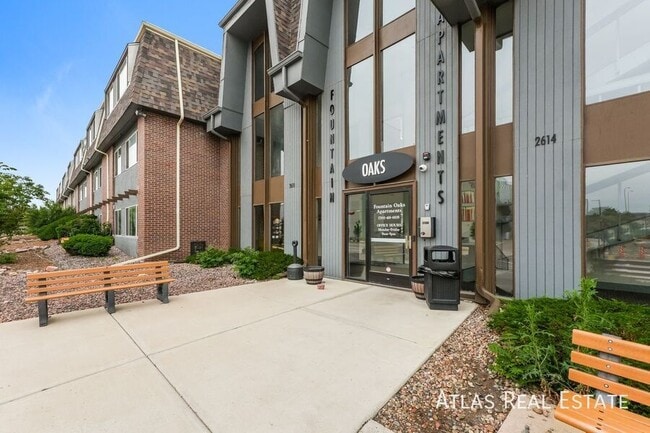 Photo - 2614 E Fountain Blvd Apartment Unit 107