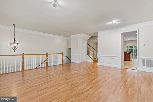 139 Petunia Terrace SE