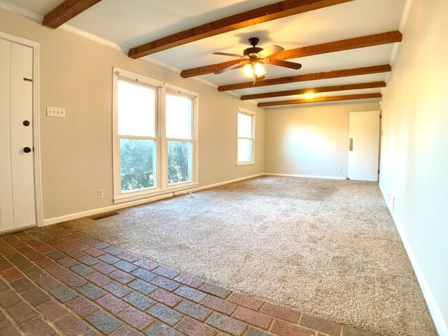 Photo - 30 Bunker Hill Rd