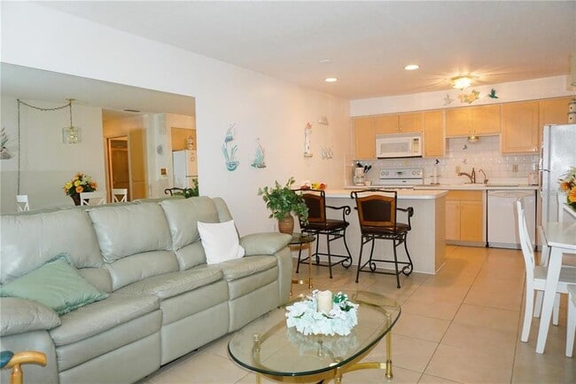 Photo - 4367 Tahitian Gardens Cir Unit C